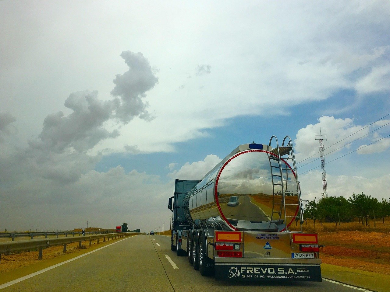truck, highway, highlights, clouds, cuba, tank, tanker truck, travel, transport, lead, road, traffic, dual carriageway, lane, path, tanker truck, tanker truck, tanker truck, tanker truck, tanker truck